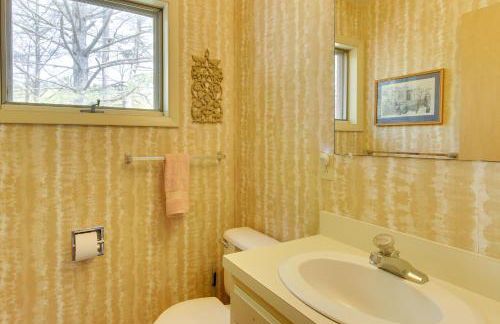 Serene Salisbury Rental Home on 26 Acres with Deck! - Foto 24