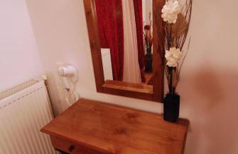 To Spiti tis Pareas - Foto 12