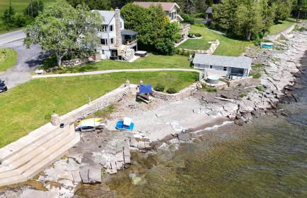 ZaLo House Waterline cabin with Hot Tub Pets - Foto 1