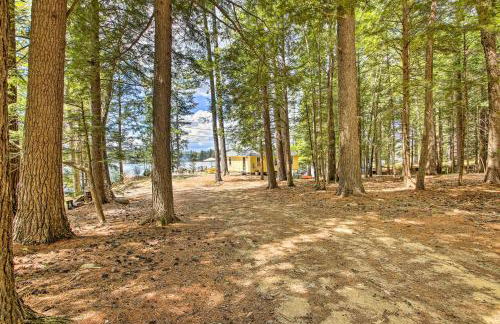 Lakefront Cottage Boat Dock, Patio and Kayaks! - Foto 30