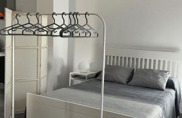 Villa Marta loft diáfano con jardín y aparcamiento en Villa histórica - Foto 2