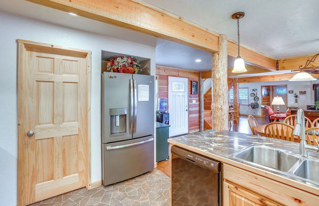 Remote Elk City Escape with Decks and Mtn Views! - Foto 21