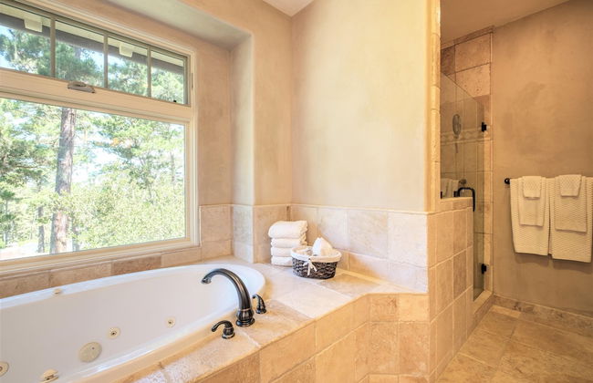 Lx17 Pebble Beach Golfer Retreat - Photo 11