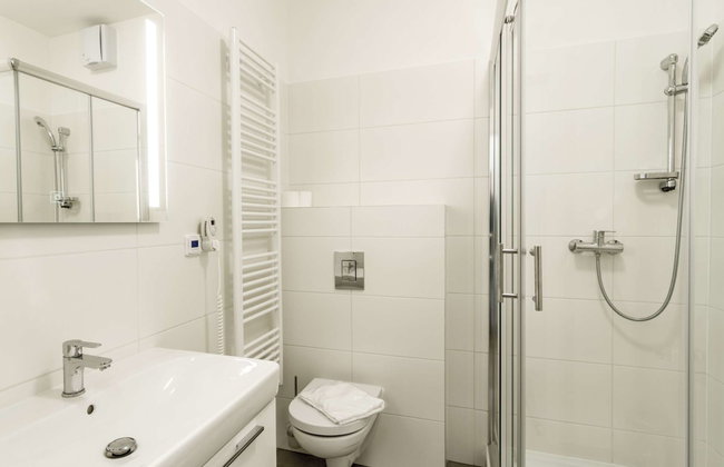 Lakeside Village 3 - Photo 6