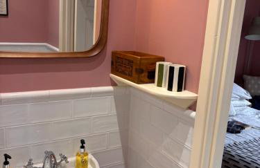 Peaseblossom House, a charming Grade II Listed Building, in a great location in Alnwick - Foto 3