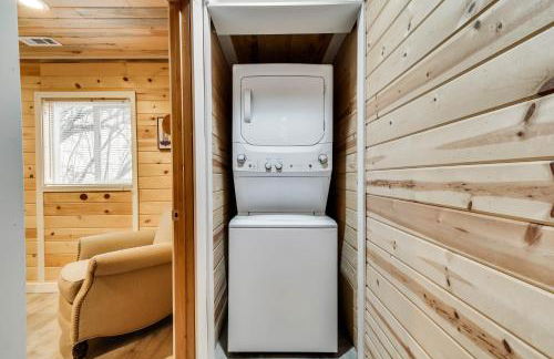 Charming Happy Valley Home 13 Mi to Portland! - Foto 26