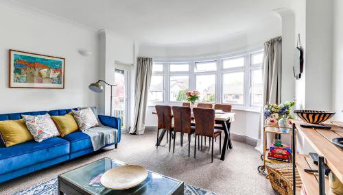 Wisteria Apt Spacious 3BR & Balcony - Foto 4