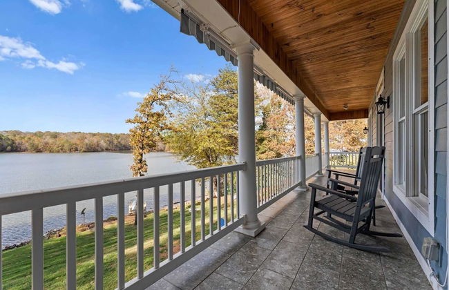 Sunset Pointe by Avantstay Waterfront, Beach, Fire Pit Sleeps 14 5bdr 4BA - Foto 20