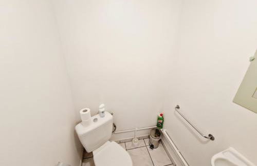 2 Bedrooms Private Parking Wifi TV - Foto 5