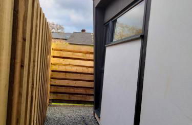 Modern cosy apartment walking distance to many cove beaches and coast path walks as well as the famous Helford river - Foto 6