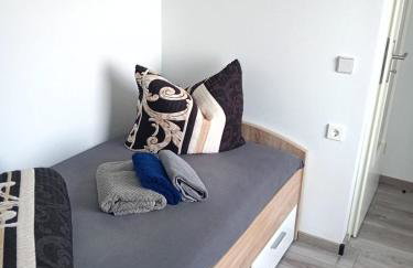 Zur weissen Taube Haus 2 Große Monteurs und Handwerkerwohnung nahe Berlin und Brandenburg - Photo 10