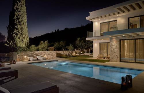 Armela Villa, with Pool & Captivating Views, By ThinkVilla - Foto 17