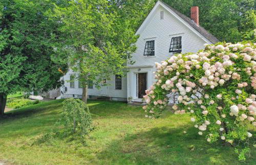 1850s Maine Farmhouse featured in Condé Nast Traveler with 11 Acres Near Water - Foto 59