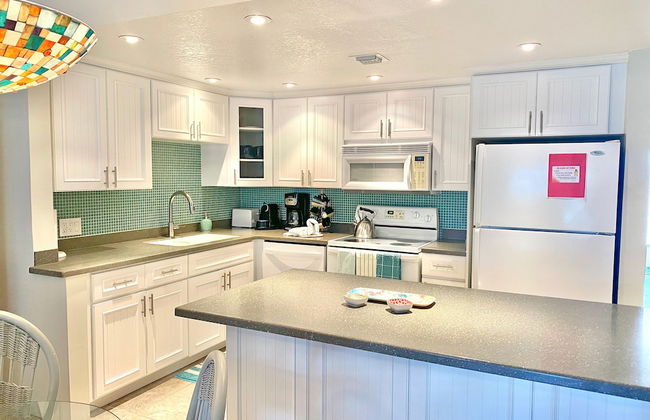 Galleon Villas by Hello Cayman Vacation - Photo 66