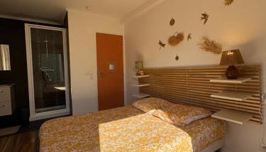 Design Orly Paris - Suites privées - Parking - Foto 5