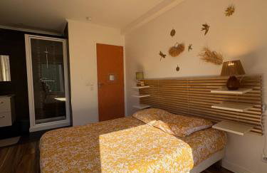 Design Orly Paris - Suites privées - Parking - Foto 5