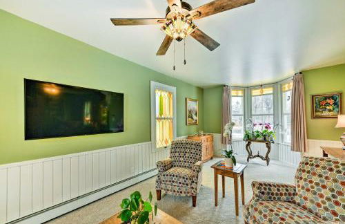 Charming Buena Vista Creekside Home Walk to Main! - Foto 14