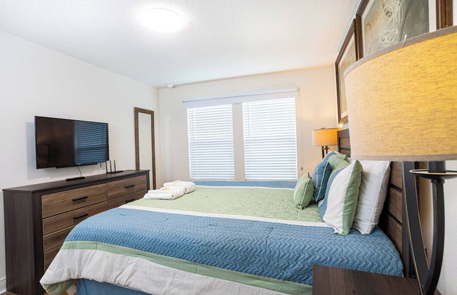 Beautiful Townhome With Hot Tub 13 - Photo 5