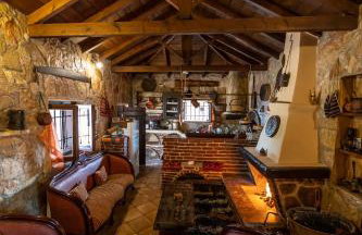 Vintage Stone House Where Calm Lives - Photo 18