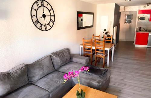 Spacieux T2 en plein centre de Chorges - Foto 1