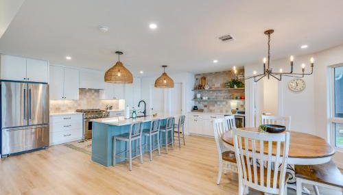 Private Dock Lakefront Enchanted Oaks Retreat - Foto 5