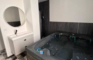 Coin de paradis avec spa illimité en plein centre Avranches - Foto 18