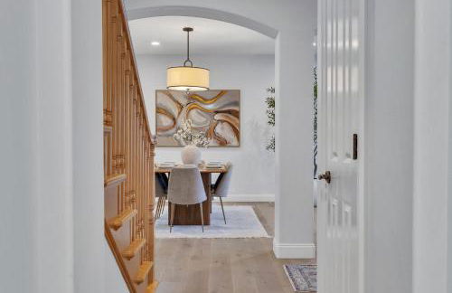 Luxury Retreat with Private Yard close to Beaches and FIFA Sleeps 10 - Foto 42