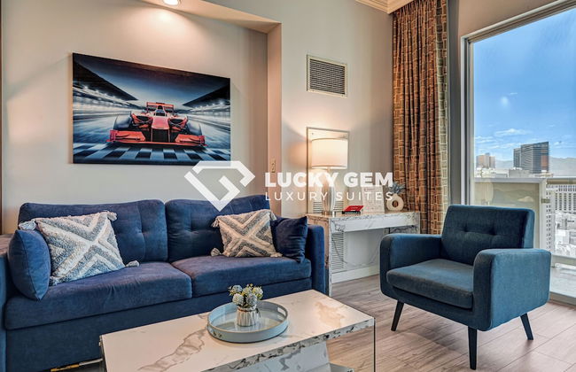 Lucky Gem Penthouse Suites at MGM Signature - Photo 58