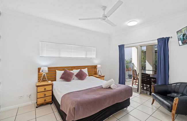 Cairns City Apartments - Photo 11