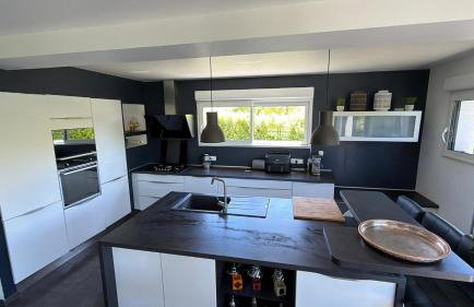 Villa climatisée à Troyes piscine chauffée sans vis à vis et jacuzzi massant - Foto 34