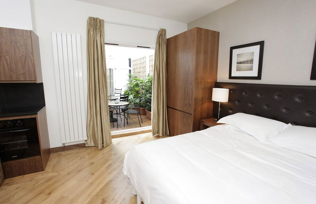 Presidential Apartments - Kensington - Photo 6