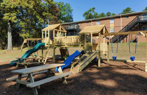 Charming 2-Bedroom Retreat Comfort Meets Style - Foto 16