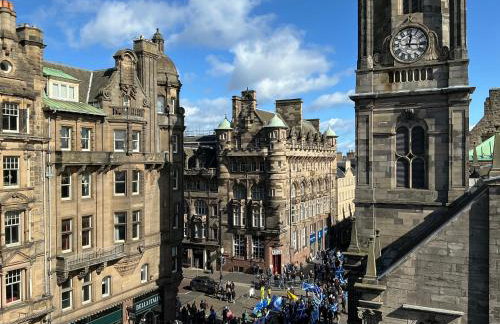 Historic Apartment near the Castle, 5 min from train station - Foto 7