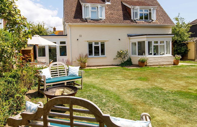 Newly Renovated Cottage 150m From Waterfront - Photo 35