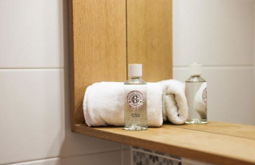 La Dolce Vita T2 au calme plein coeur de Cannes - Photo 27