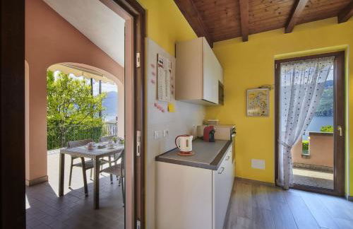 CASA DELLA MUSICA APARTMENT lake view and garden - Foto 4