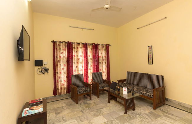 OYO 16652 Home Spacious 2BHK Villa Ram Nagar - Foto 2