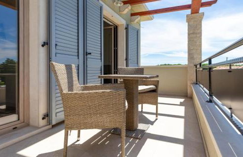 3 Bedroom Awesome Home In Nedescina - Foto 16