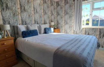 Sizeable 4 bed property on Huntingdon Ring road - Foto 23