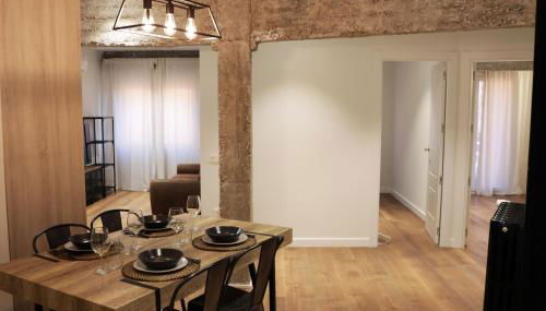 Ático Industrial Céntrico, Reformado, Air-Acond, WiFi - Foto 1