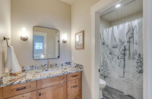 All-Season Cabin Hot Tub and Sauna in Donnelly - Foto 22