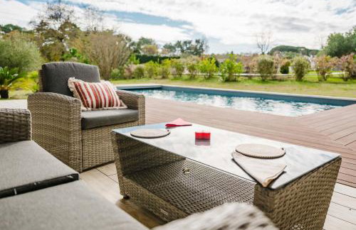 Beautiful contemporary villa 160 m with pool - Foto 21