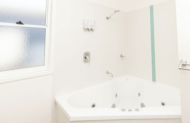 NRMA Batemans Bay Holiday Park - Photo 52