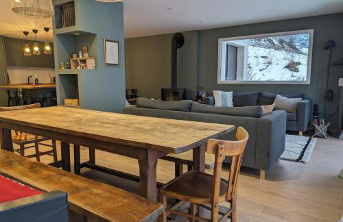 Chazelet - Avec terrasse et jardin - Photo 36