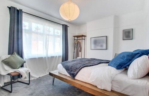 West Midlands-Contractor-Long stay-parking-4 beds - Foto 1