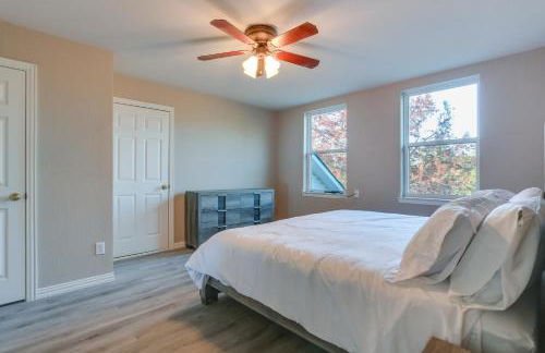 Serene 50-Acre Nature Retreat Near Melissa and Anna - Photo 22