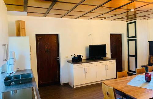 Ferienhaus Baude Steinheid am Rennsteig mit 2 Schlafzimmern max 12 Personen - Foto 12