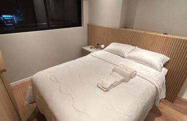 Apartamento 2 Quartos para até 7 Pessoas com Garagem no Portão - Foto 27