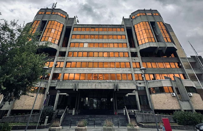 Visite sur le thème de l'architecture brutaliste en trottinette électrique - Photo 5