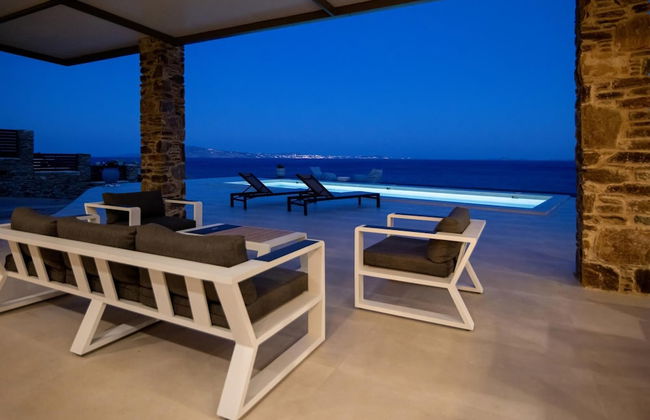 Aegean Whispers Sea Front Villa in Tinos - Foto 28